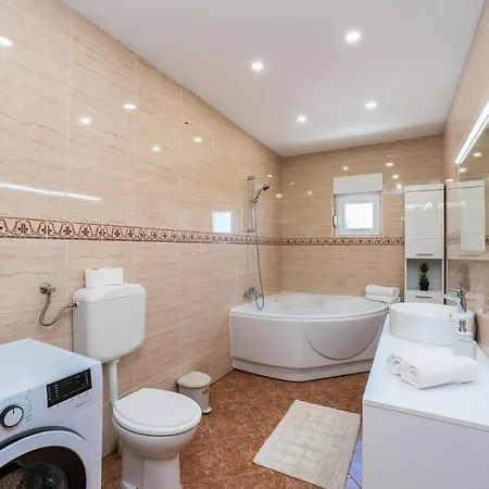 Apartment Marija